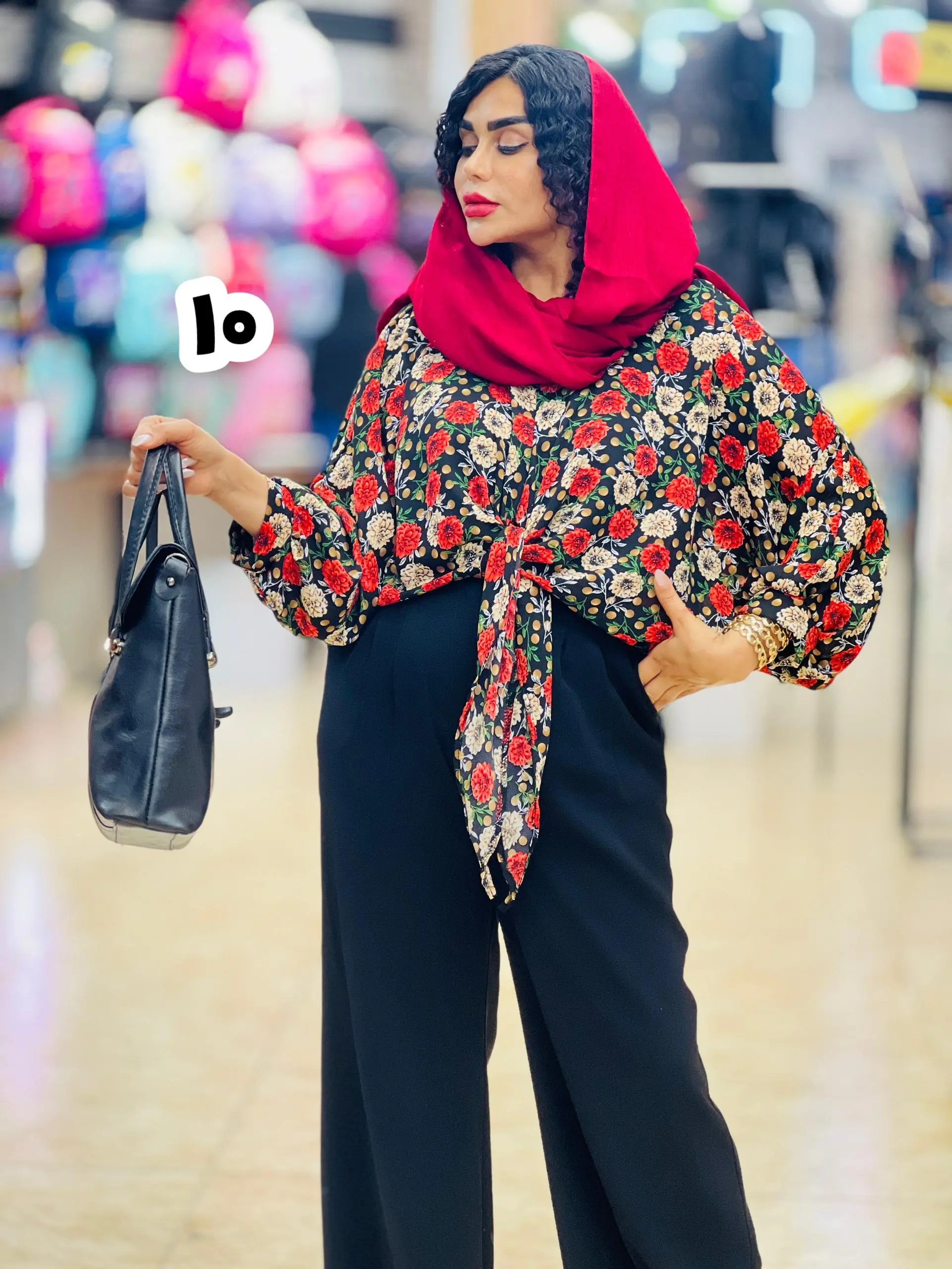 شومیز ماندانا