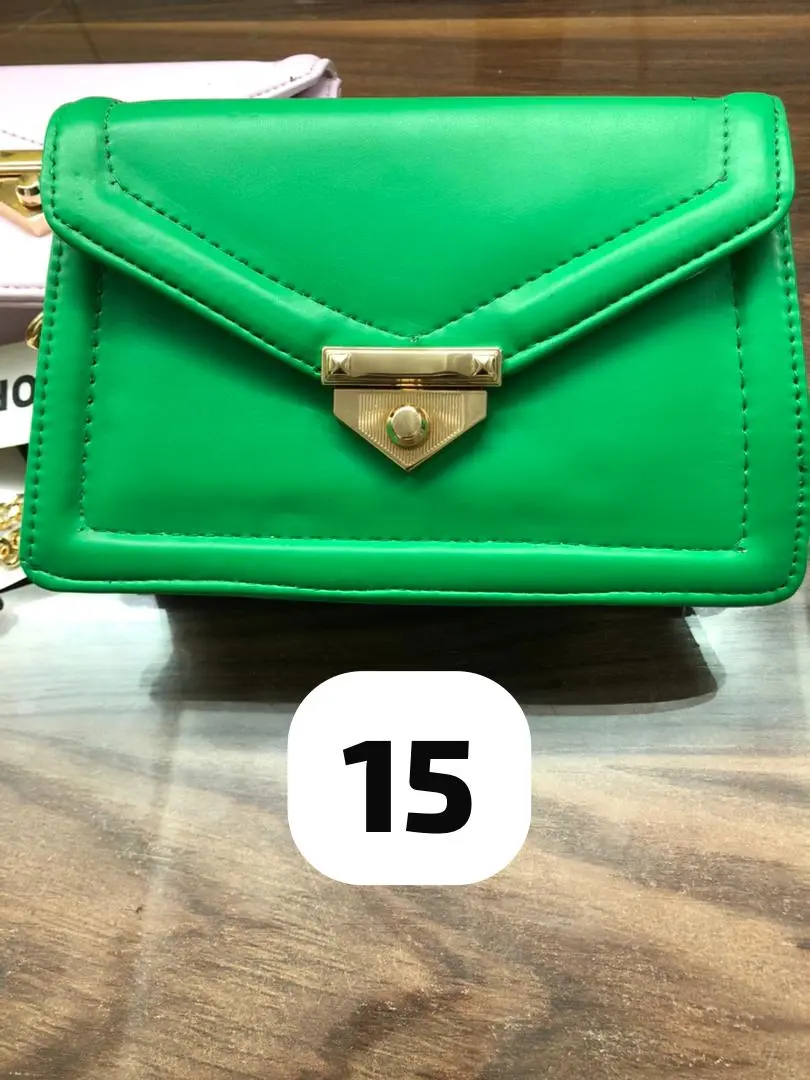 محصولات حراجی 1(199تومانی)