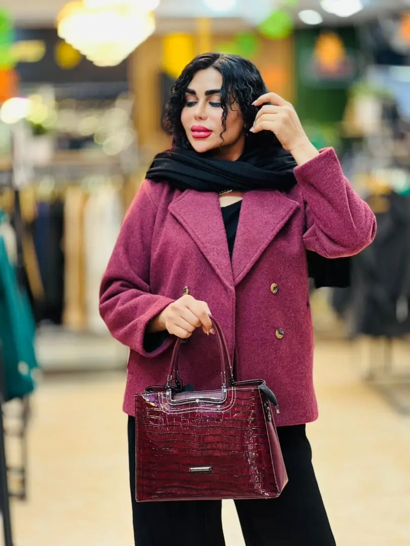 کت فوتر آستردار آبان