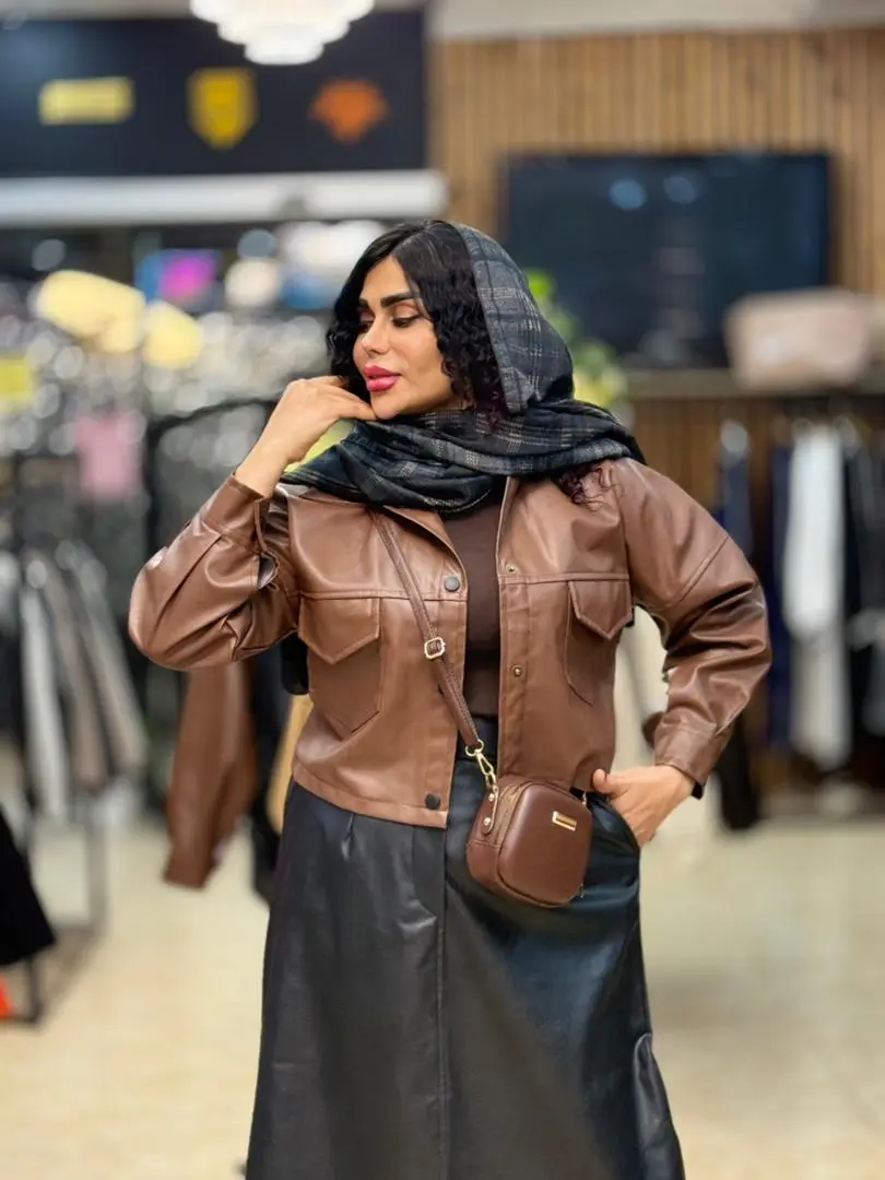 کت کراپ چرم دلوین